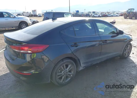 2018 Hyundai Elantra Sel z USA, uszkodzony, nr VIN 5NPD84LF6JH265429